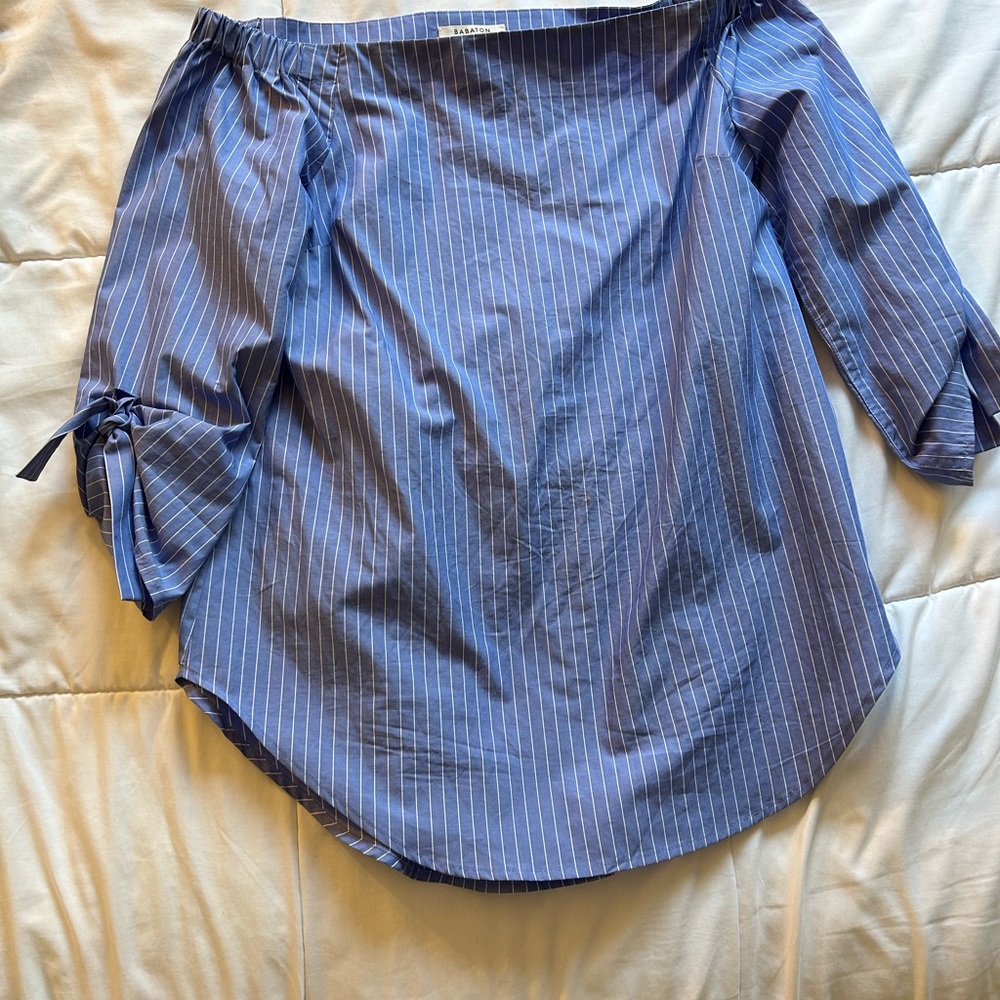 Aritzia shirt off shoulder top